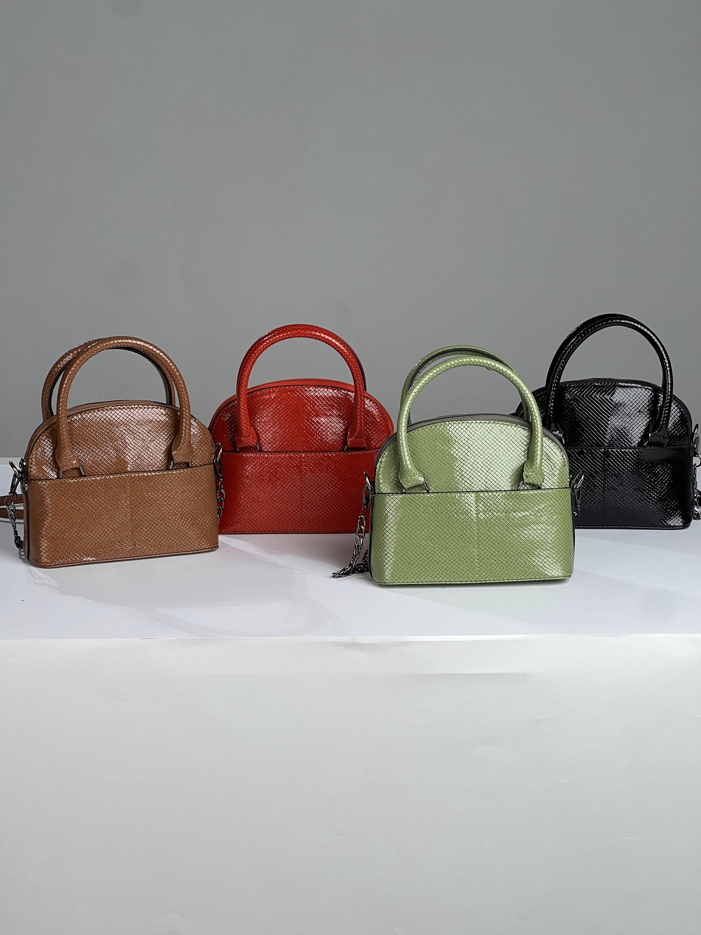 Vinile bag crossbody