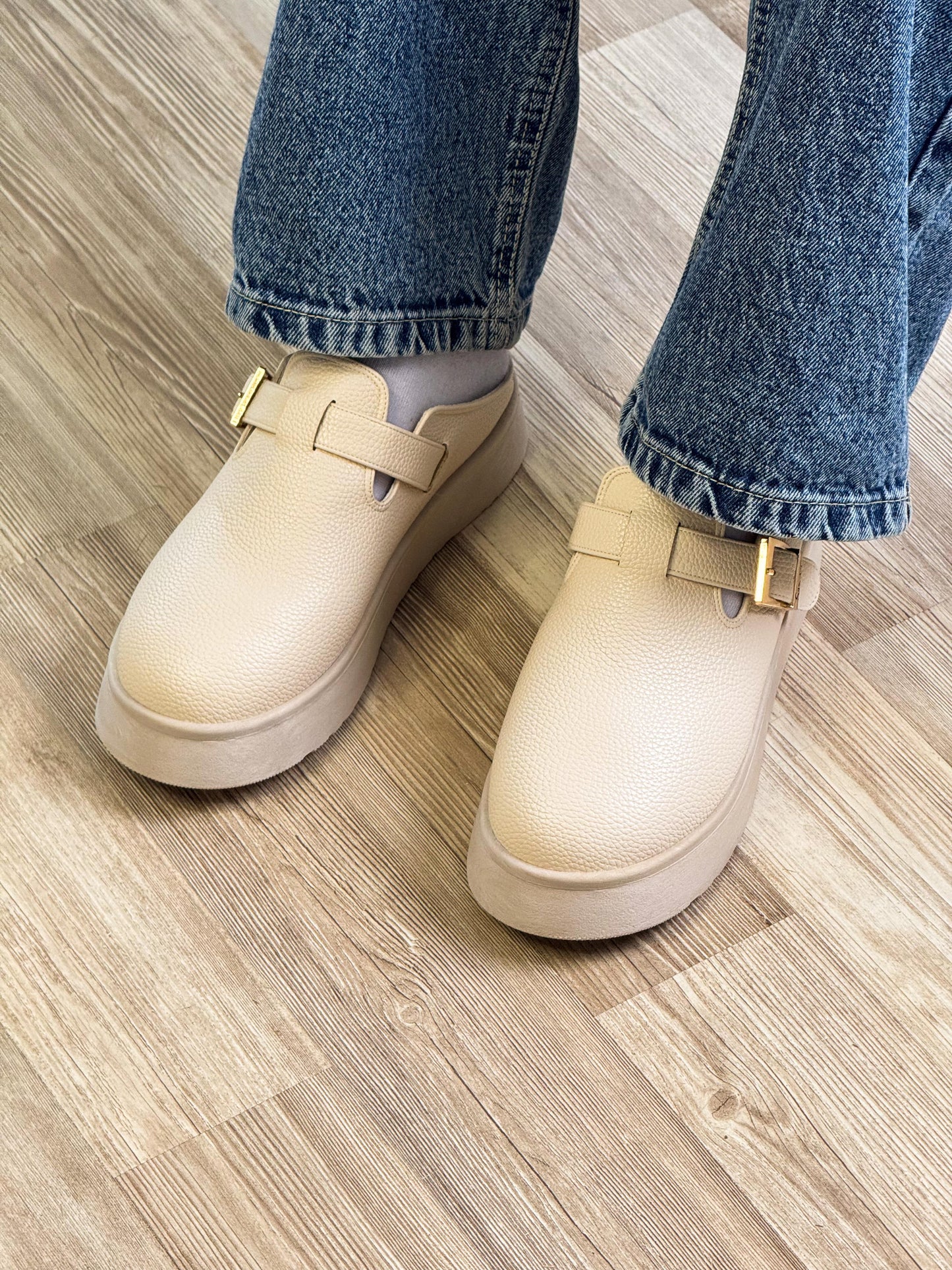 Nebu Comfort Clogs