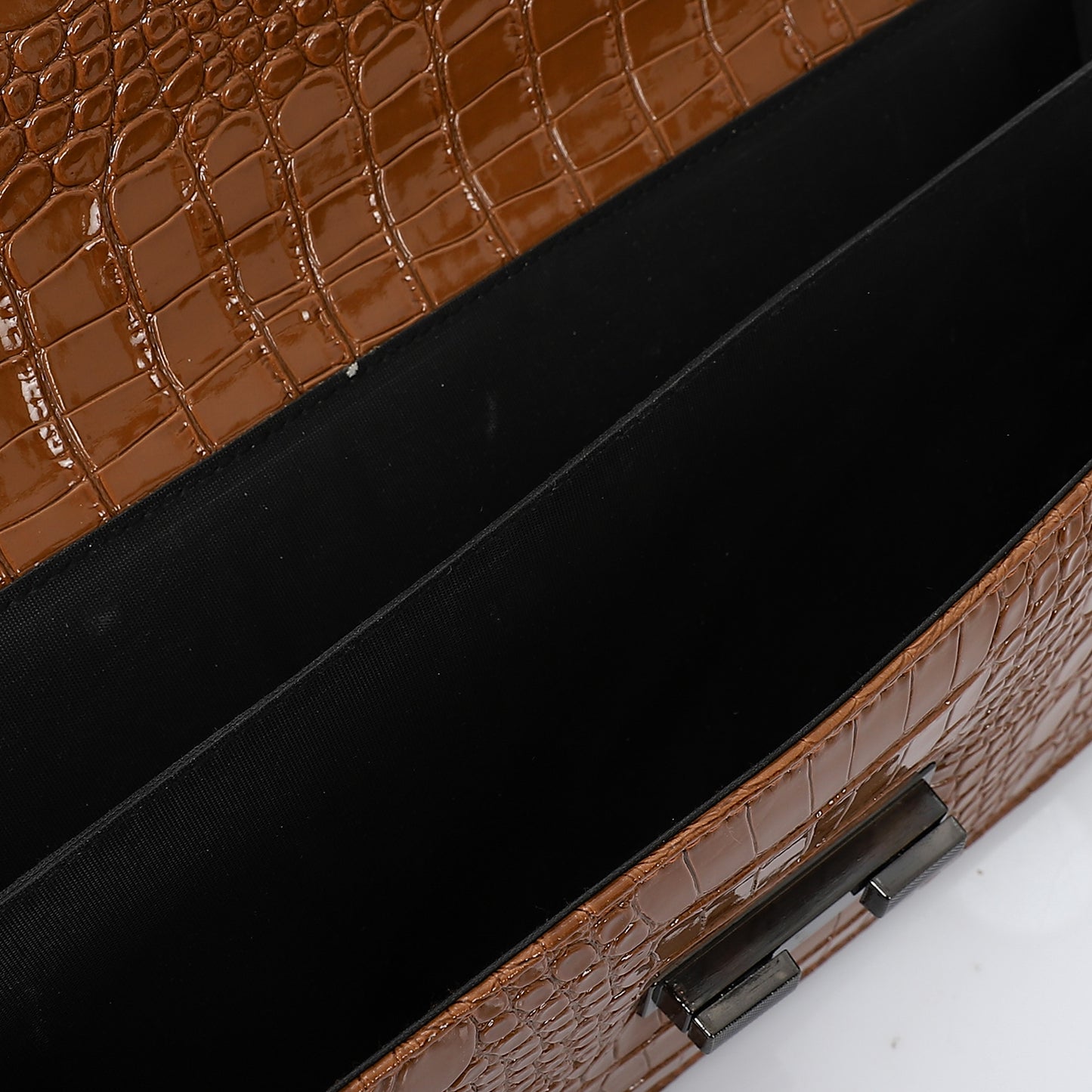Clutch Long Made in MAD
