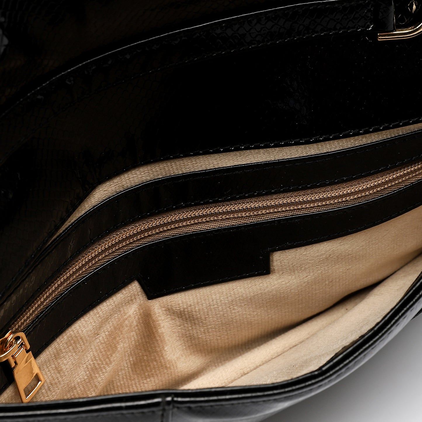 Éclisse Clutch