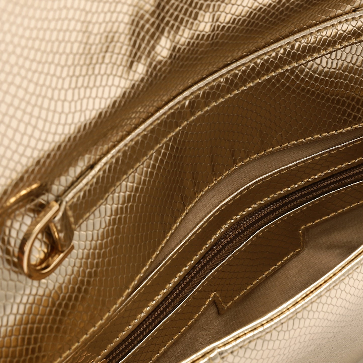 Éclisse Clutch