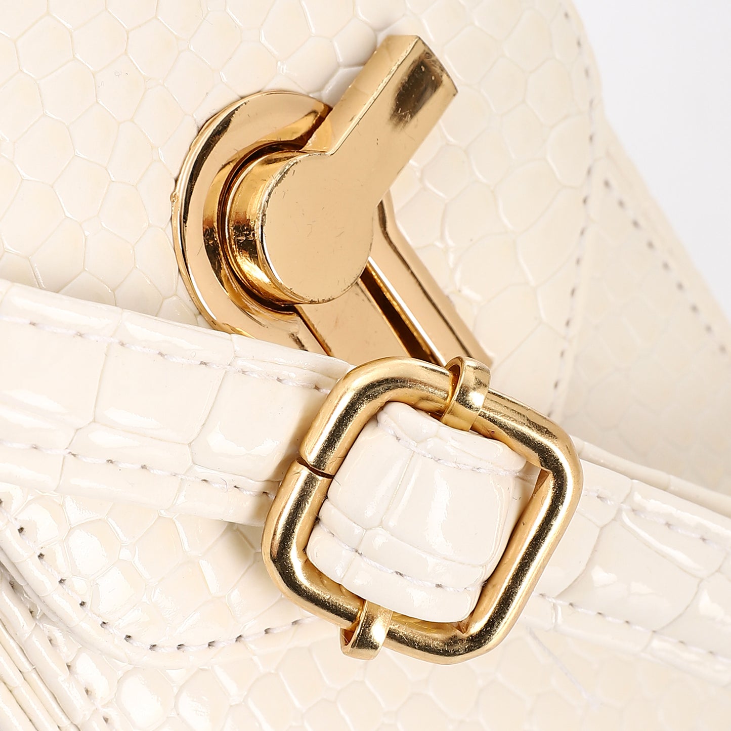 Fanar essential hand bag