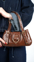 Lucia Verne leather