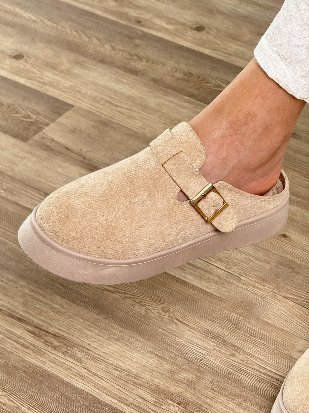 ONLY faux suede teddy lined clogs