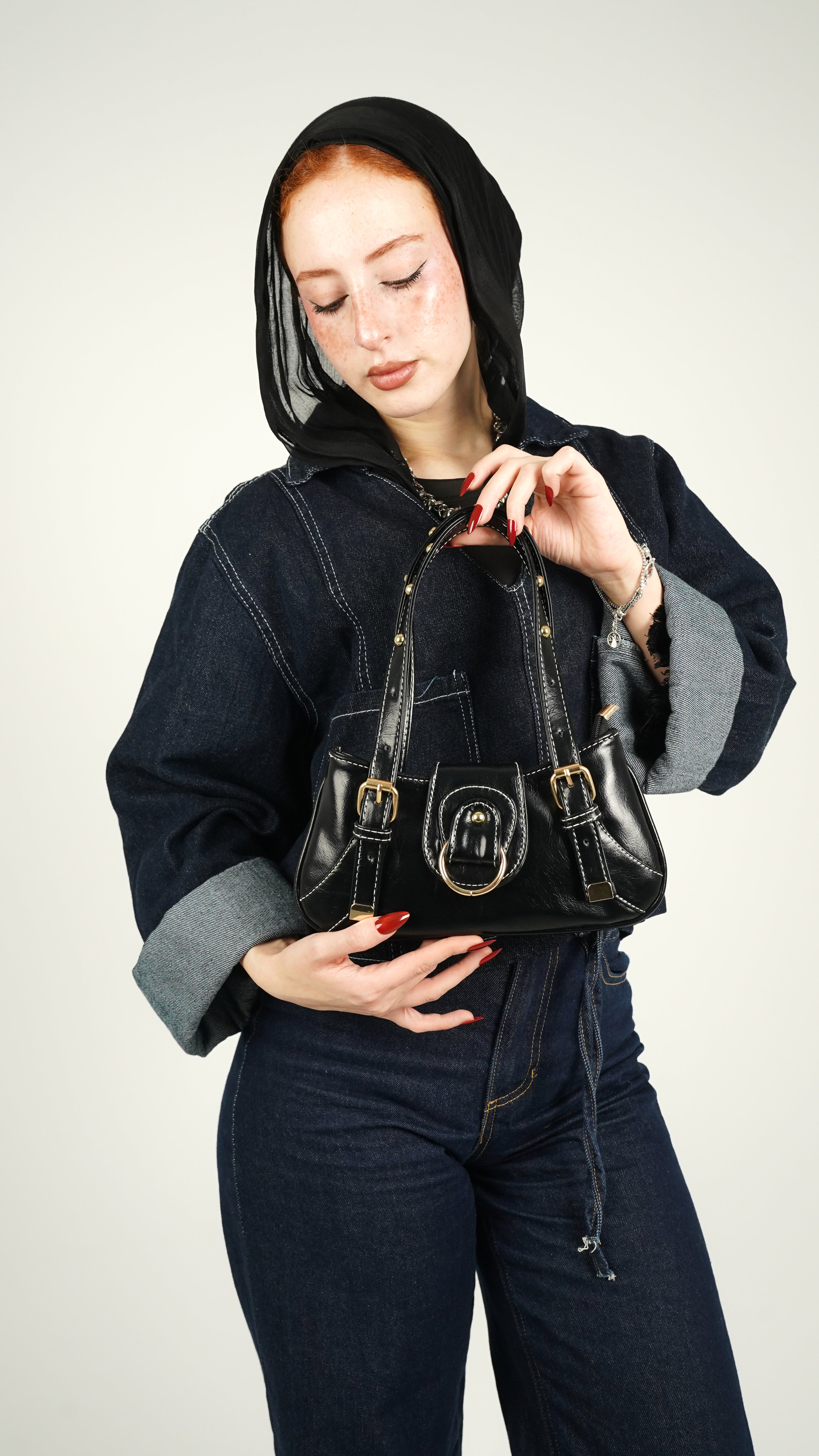 Lucia Verne leather