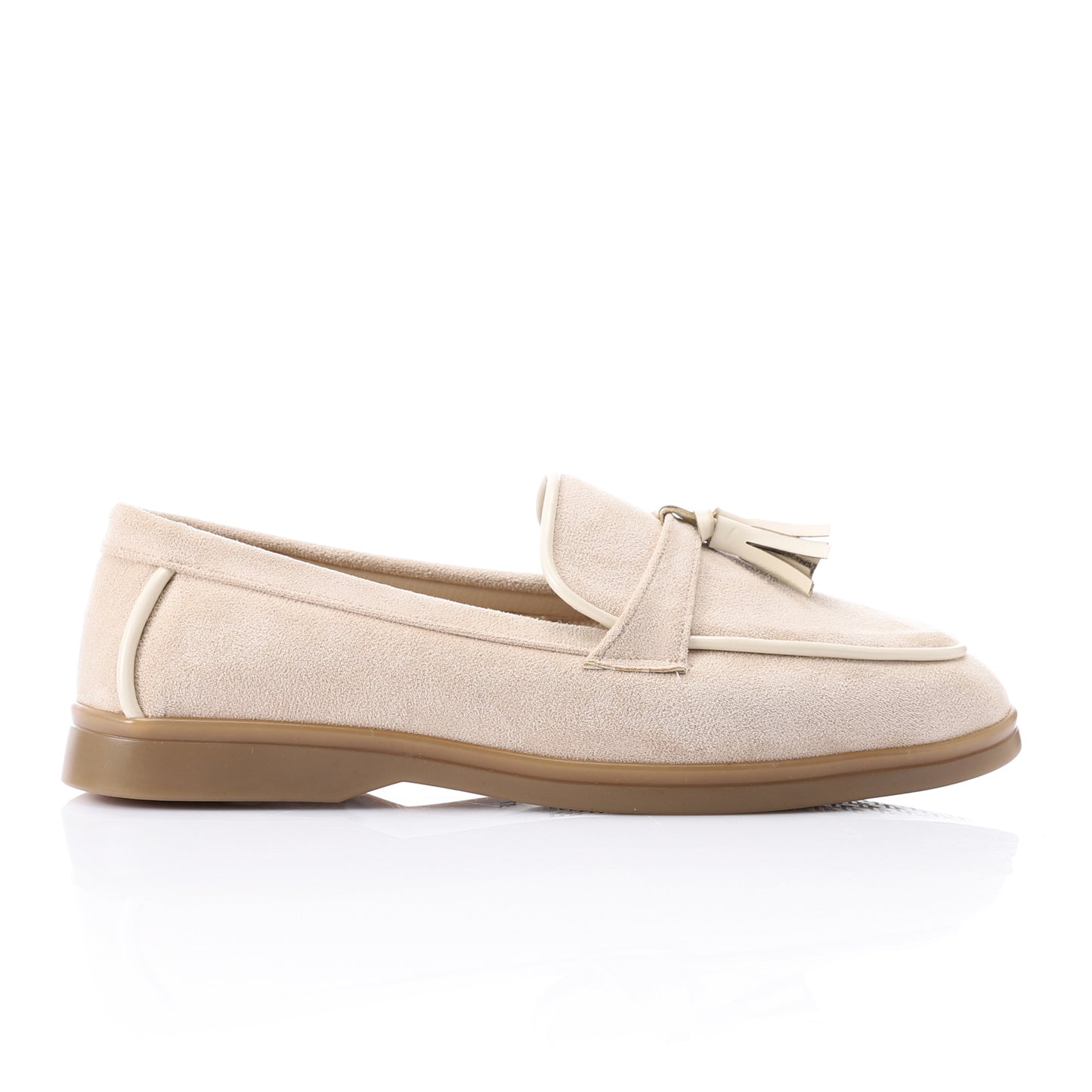 Tassel loafers in  beige suede leather