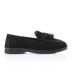 Tassel loafers in black suede leather
