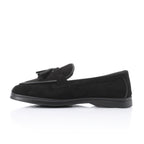 Tassel loafers in black suede leather