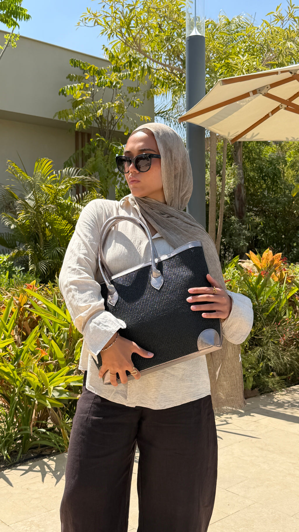 Zayed Tote