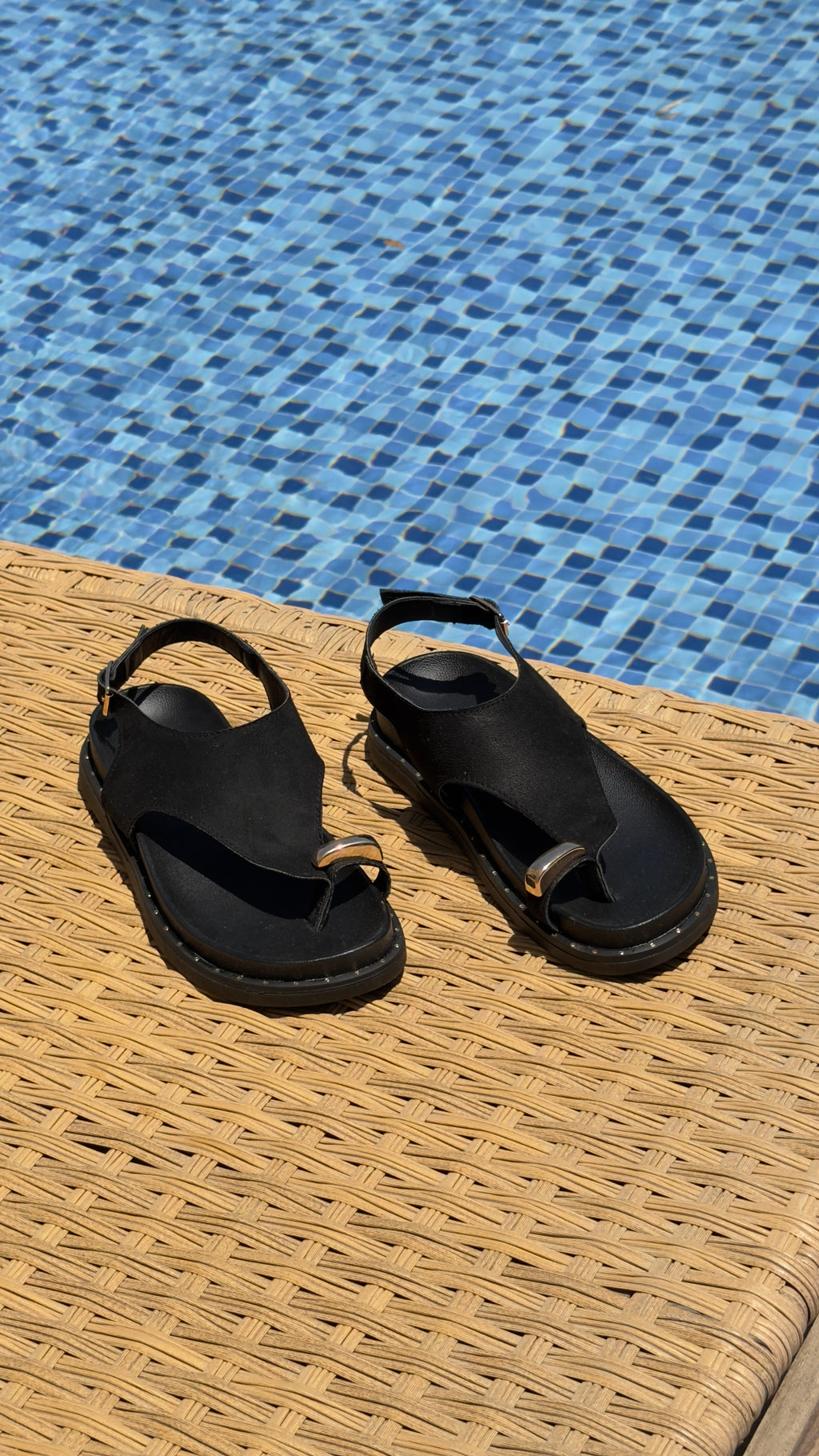 Alta Sandal