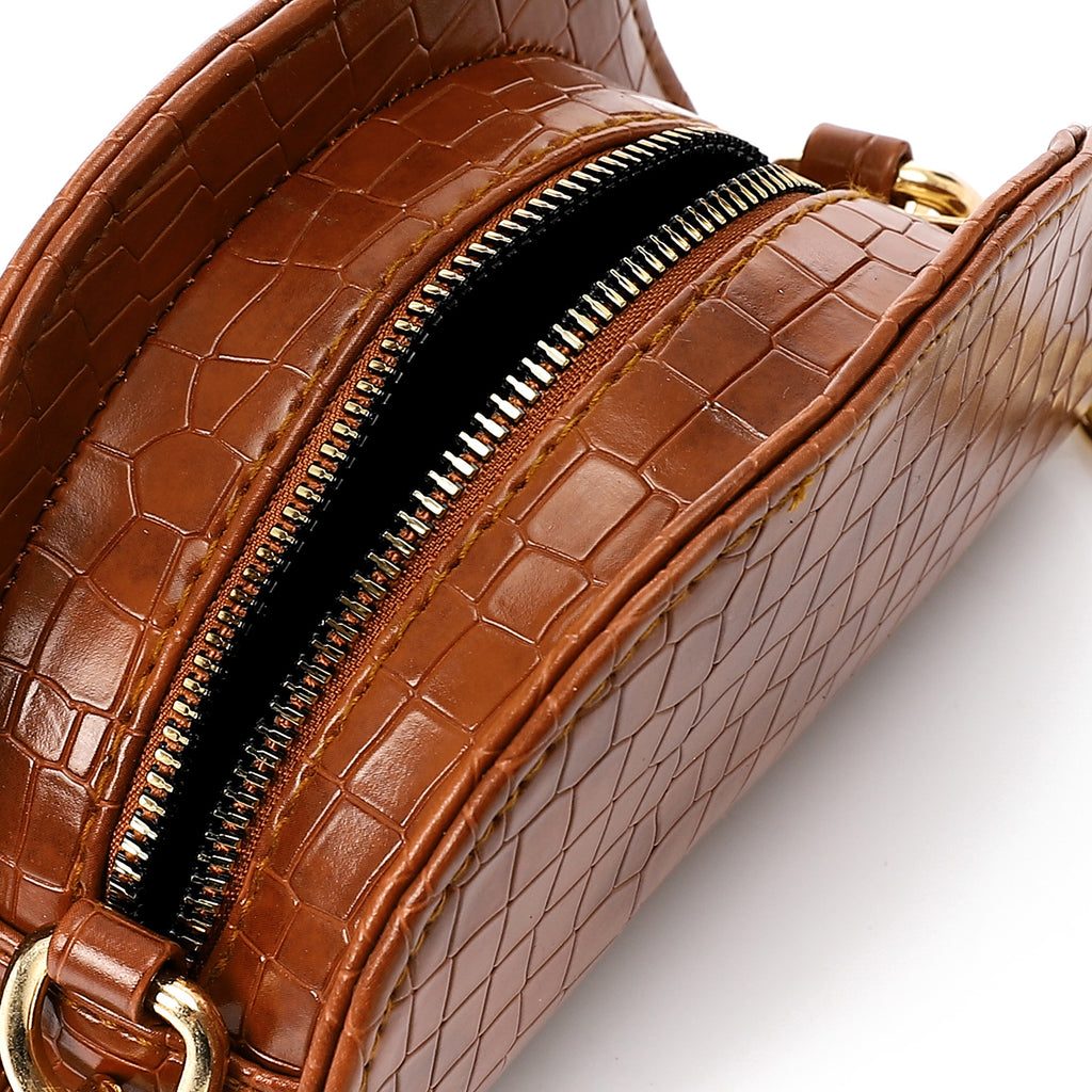 HAND TO CROSS MINI BAG HALF ROUND