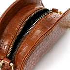 HAND TO CROSS MINI BAG HALF ROUND