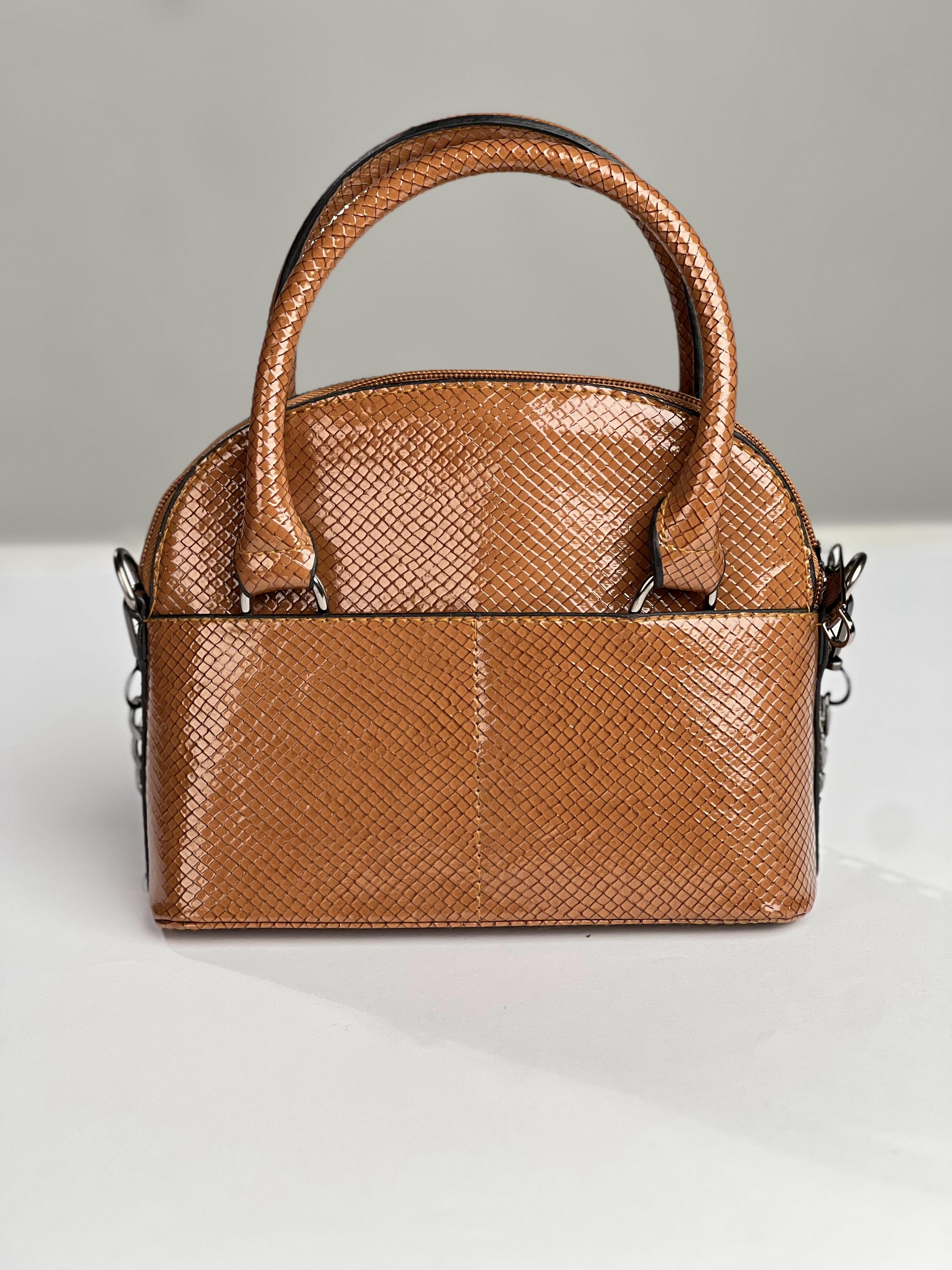 Vinile Bag Crossbody