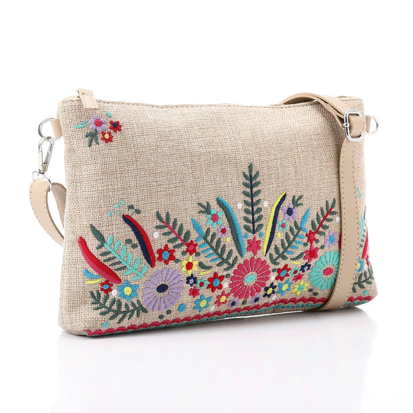 CLUTCH BAG WITH FLORAL DESIGN